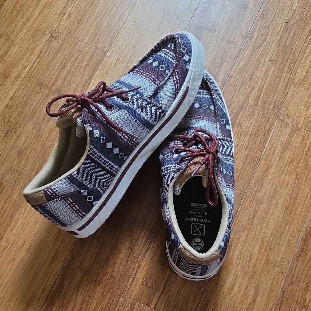 Men's Twisted X Patterned Slip Ons
